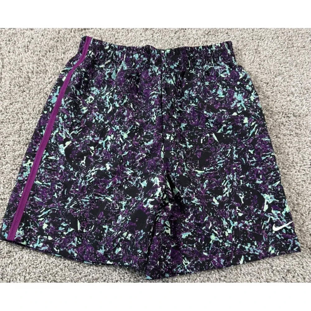 NEW Nike Kids Standard Fit Training Short Dri‎ Fit Athletic Workout Large